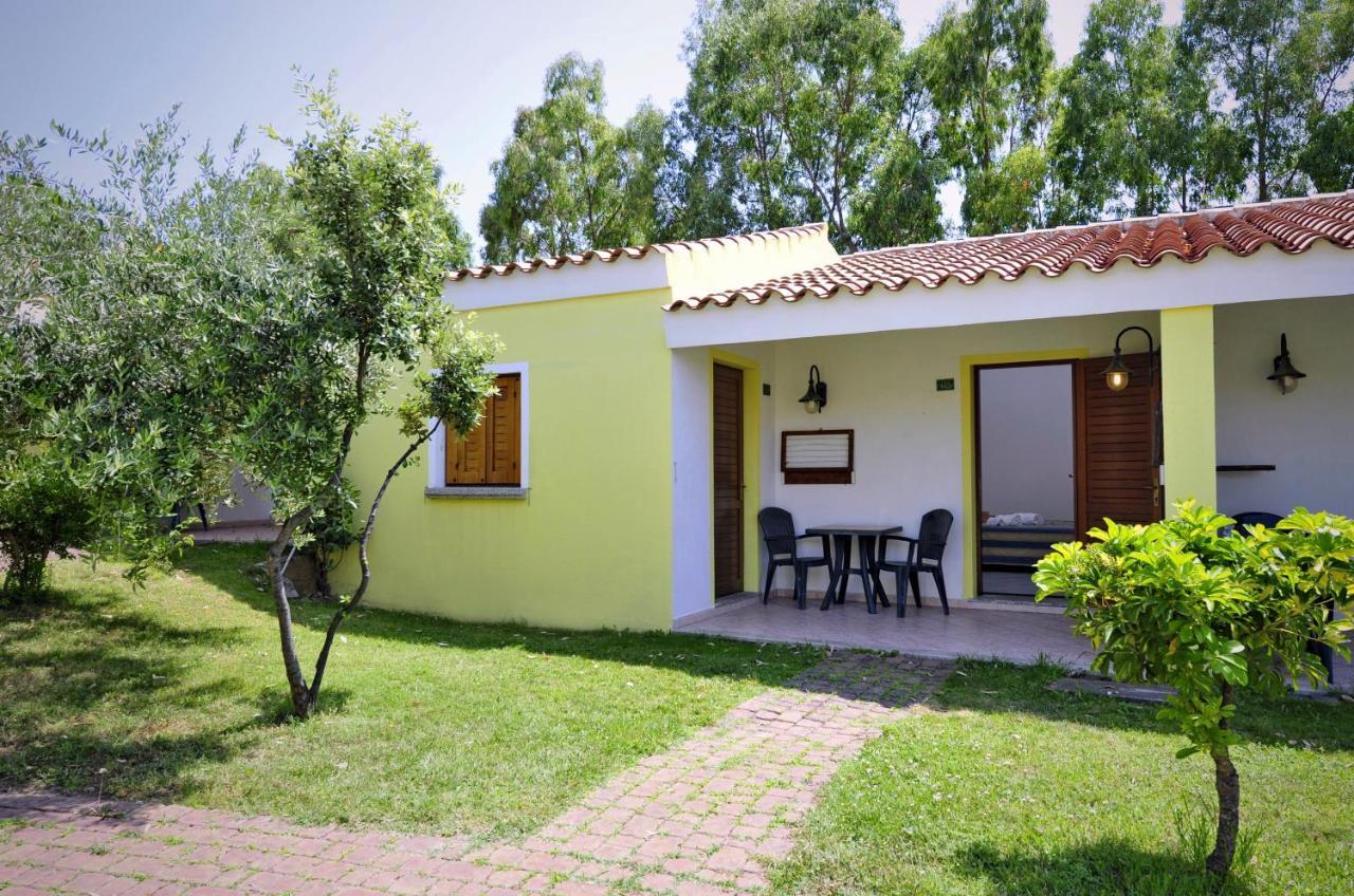 Hotel Cala Mirto Budoni Extérieur photo