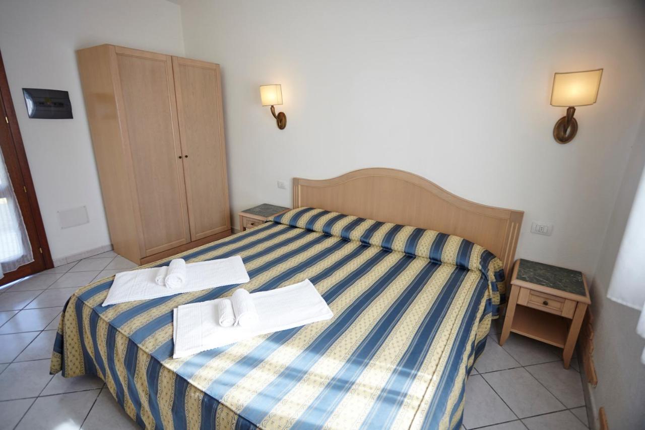 Hotel Cala Mirto Budoni Extérieur photo