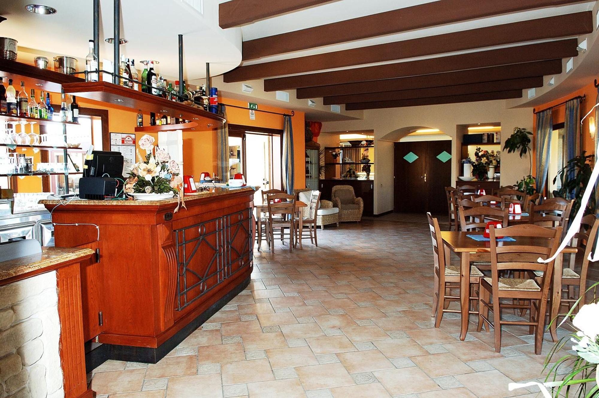 Hotel Cala Mirto Budoni Extérieur photo