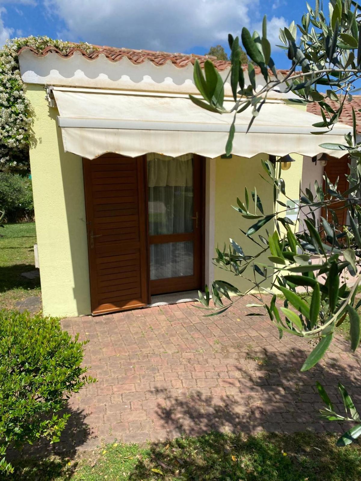 Hotel Cala Mirto Budoni Extérieur photo